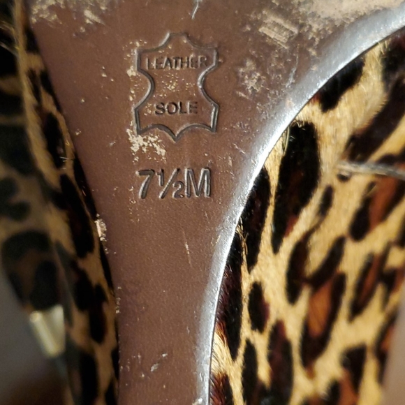 Tory Burch Leopard Wedge - Picture 6 of 11